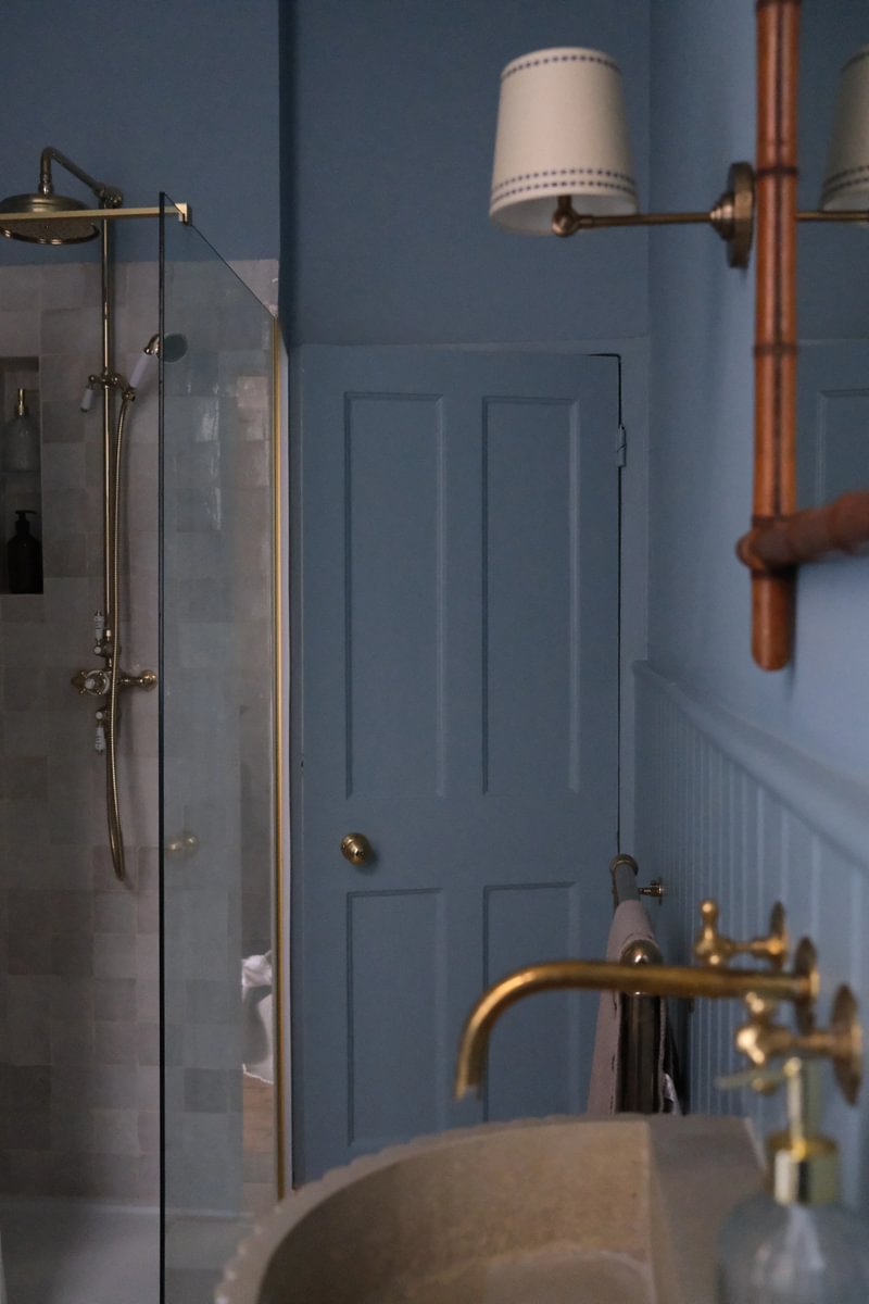 Bridge Blue™ Bathroom @asmalltownhouse (9) - Medium.jpg__PID:5e02db66-09d1-429b-a097-b01e29ff2914