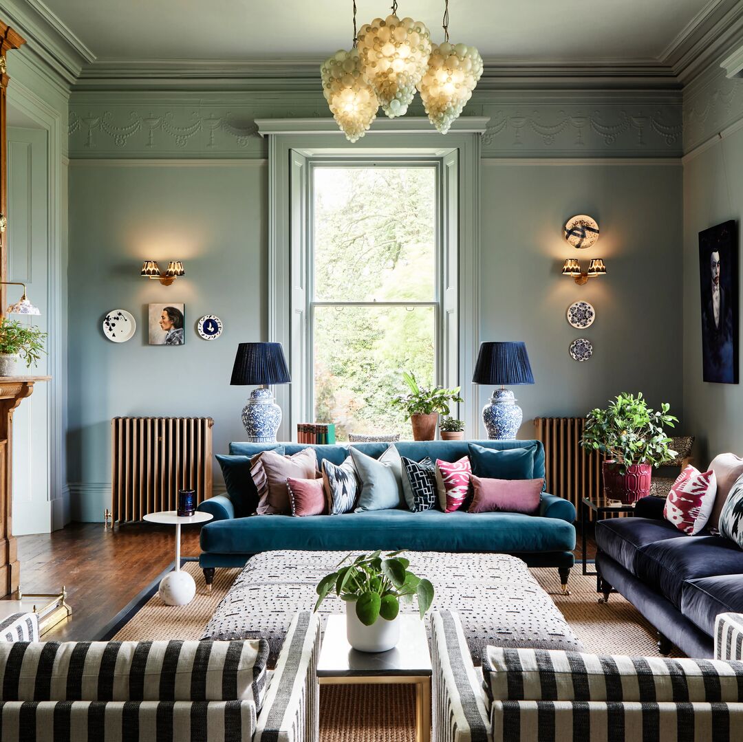 Long Acre™ No.102 W&M Matt (Walls, Ceiling & Woodwork)_Natural Linen Earth Stain (Floorboards & Bench)_Sitting Room_Mylands_Landscape_@thecountryhousediaries_1 - Feed - square.jpg__PID:7c055b93-08a2-460e-8ccc-717324135798