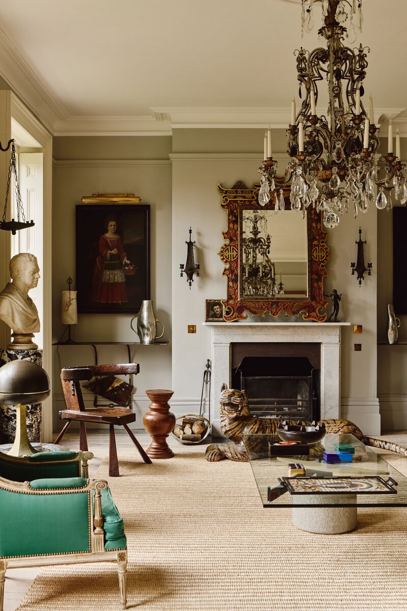 Captain's House Shoot_160424_Chatham_Beth Davis -_Grey Ochre™ No.152 (Walls)_Temple Bar™ No.70 (Woodwork)_Limestone™ No.55 (Ceiling)_Living Room - Newsletter and web.jpg__PID:d86c8efa-baf6-457b-b6cf-0e536e5d674e