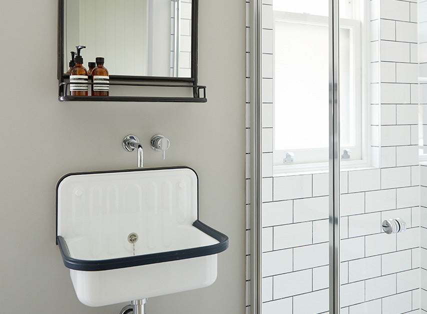 Classic Grey bathroom walls painted with Chambers Gate No.85